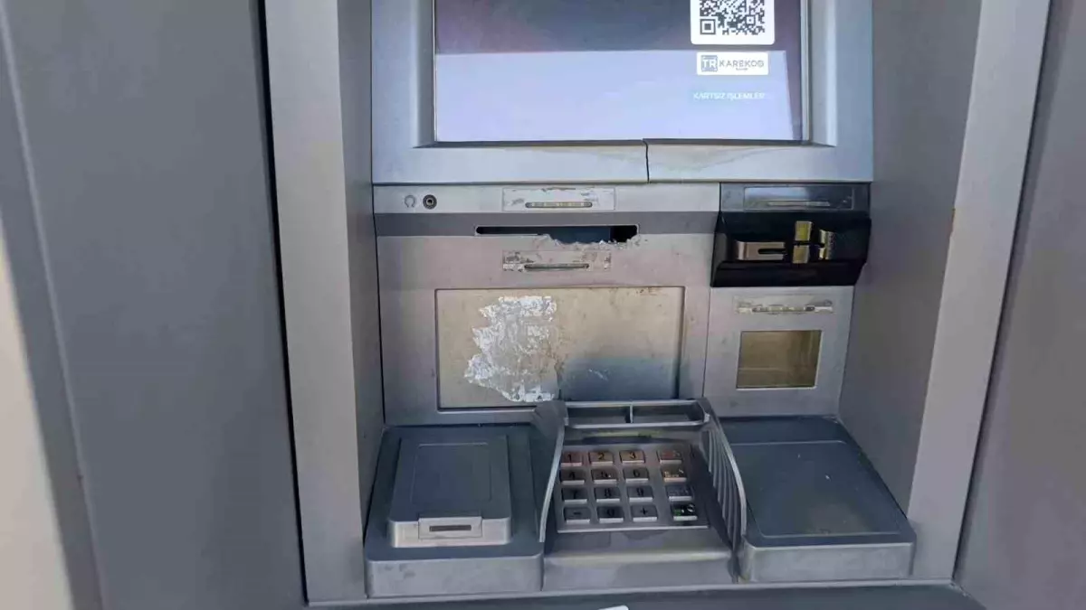 antalyada atm tahrip edildi Lj1gqxcy