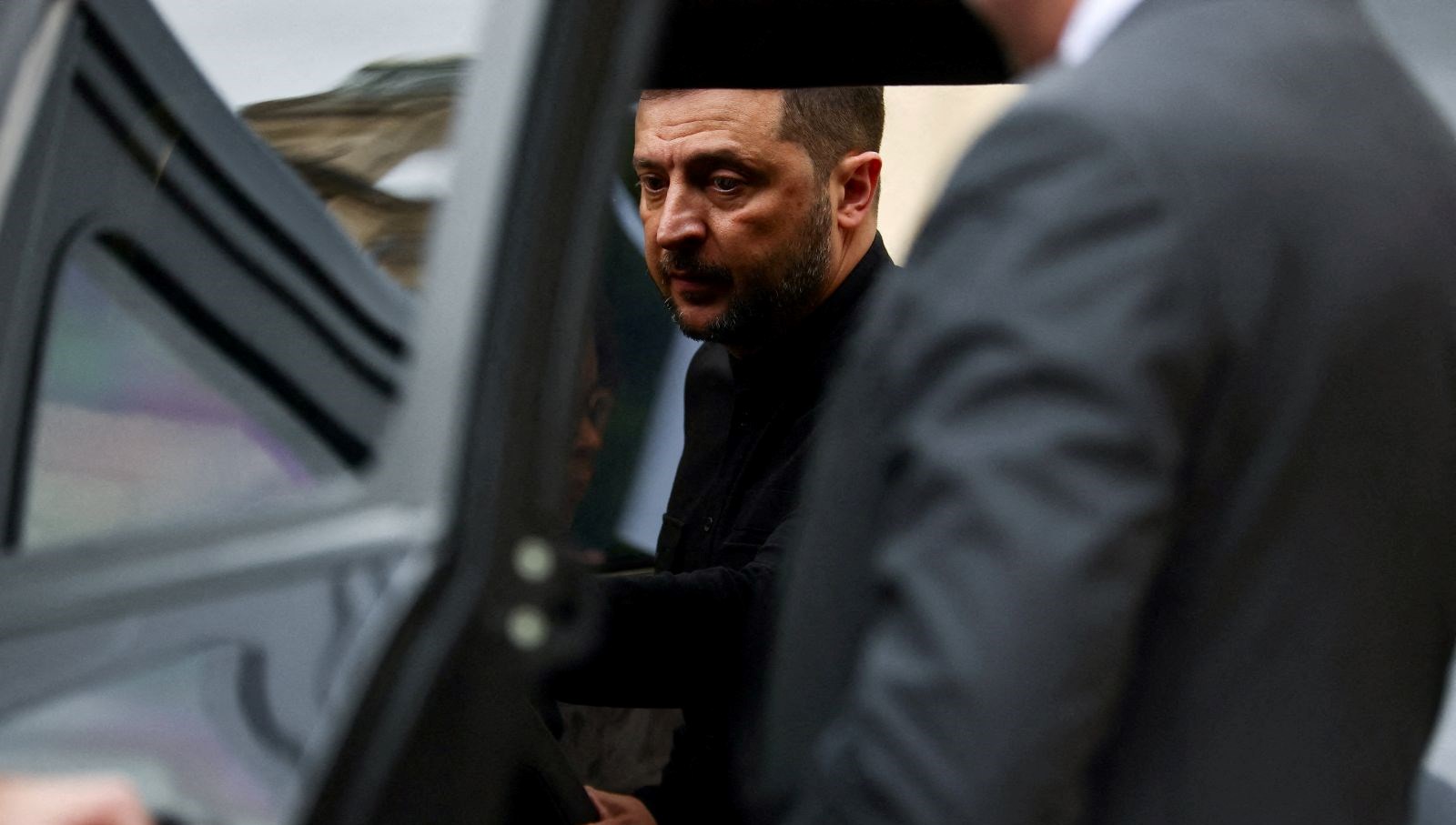 tam da emekli maaslarinin odendigi anda rusya donetski vurdu 20 kisi oldu A3kBfMh6