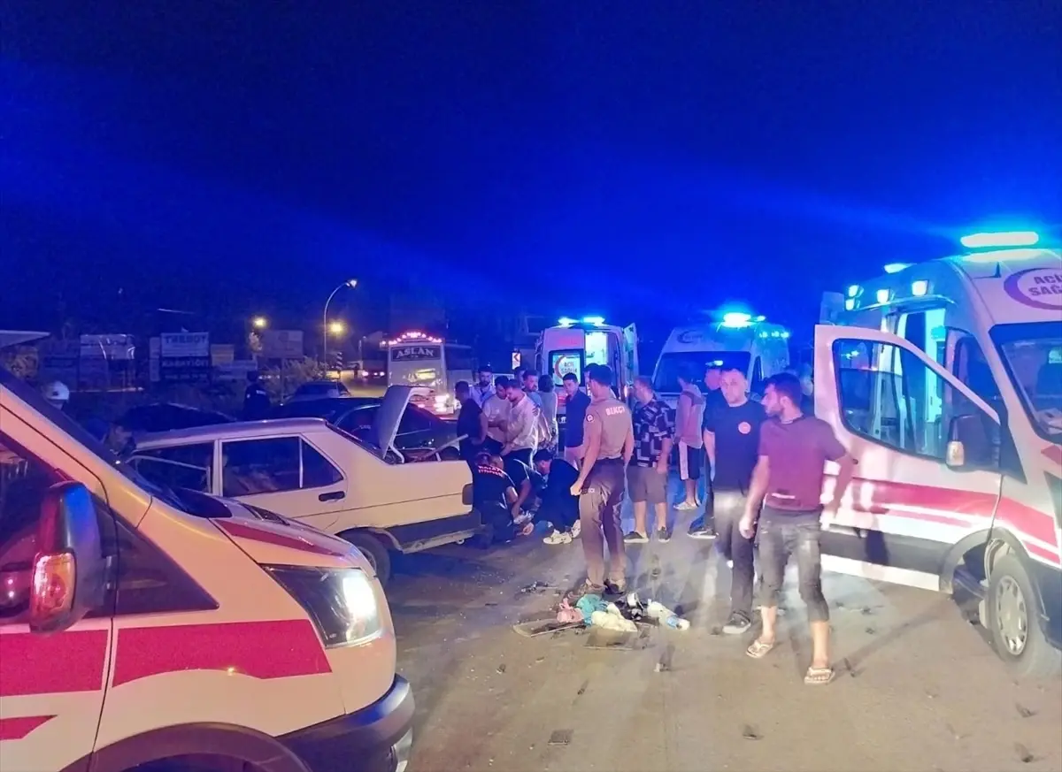 dortyolda carpisma 6 yarali qT3dUq3M