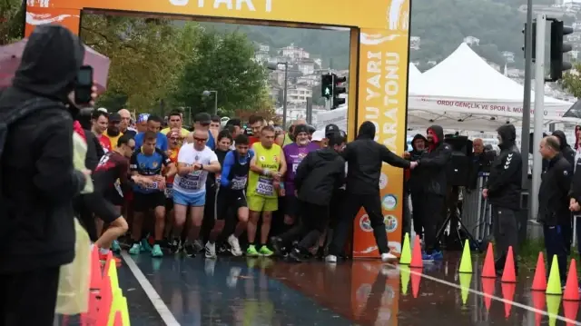 orduda yari maraton ve halk kosusu duzenlendi 8DrdpuWe.webp