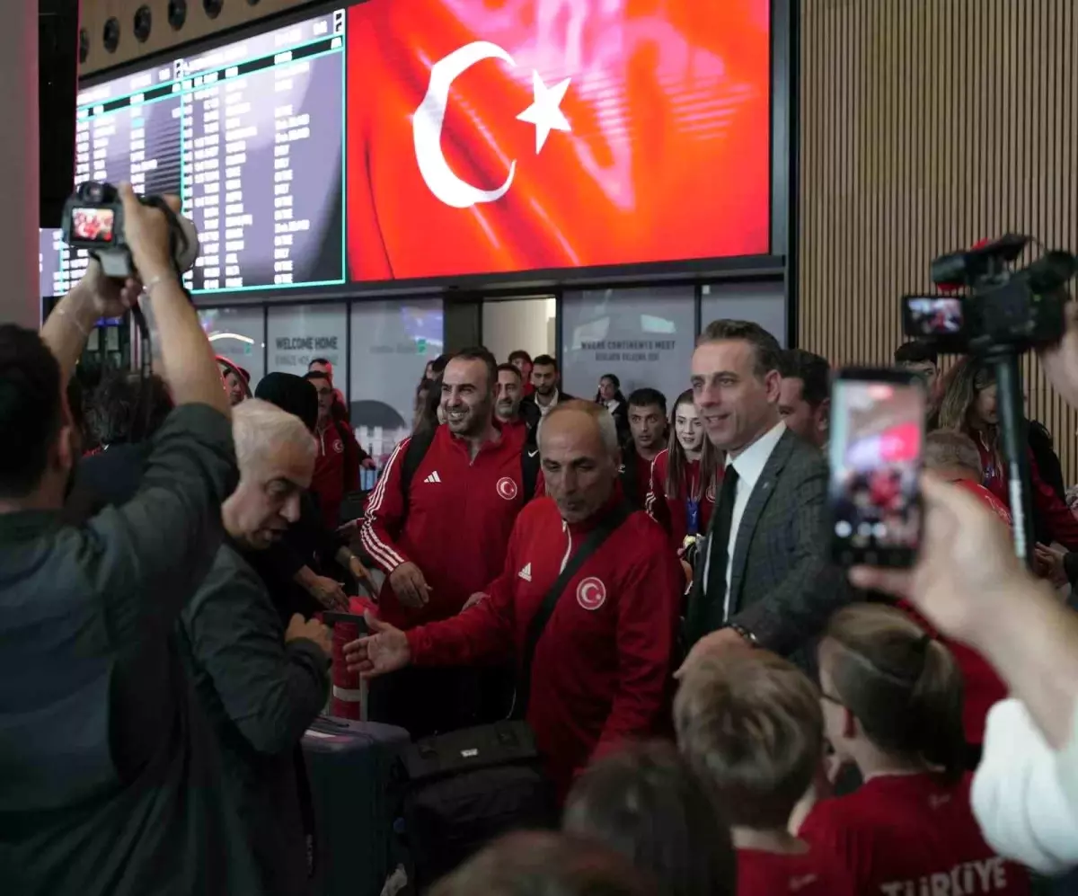 turkiye taekwondo milli takimi dunya sampiyonu oldu jkMbIg77.jpg