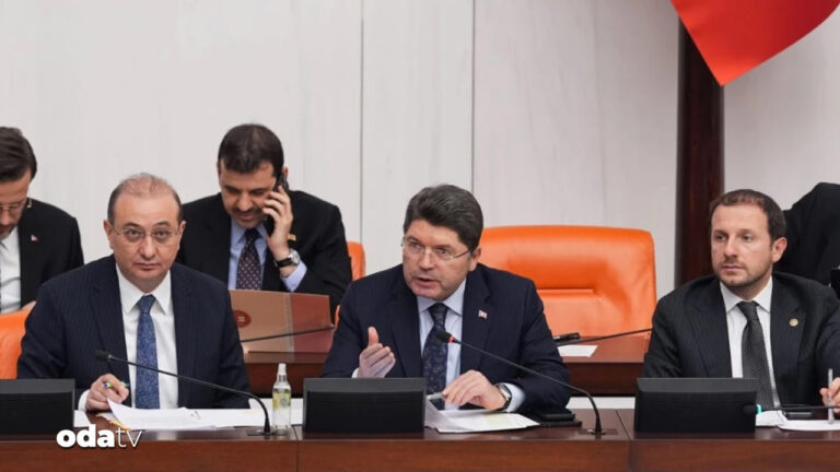 adalet-bakani-yilmaz-tunctan-demirtas-aciklamasi-kGig5QzR.jpg