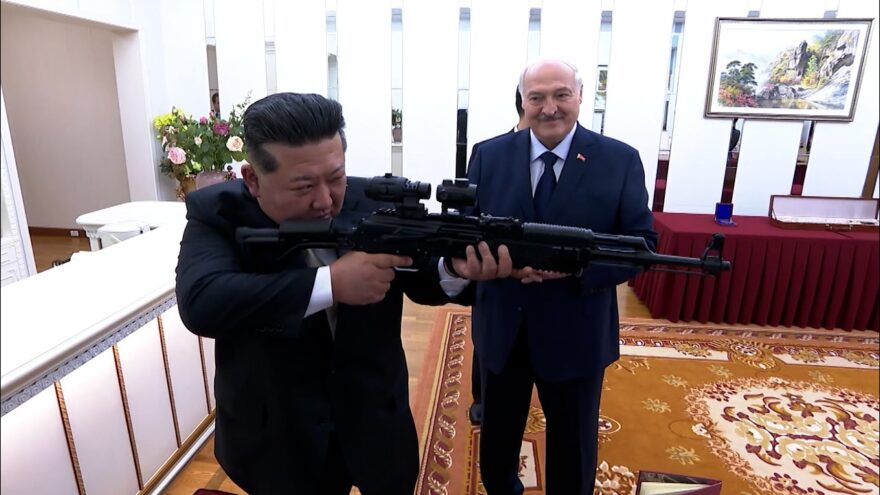 Lukaşenko’dan Kim Jong Un’a Silah Bağışı: “Düşmanlar İçin Hazırlık”