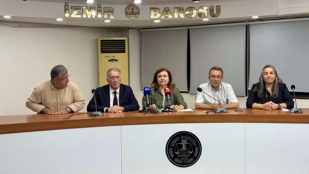 ** İzmir Barosu’na Yönelik Soruşturmaya Karşı Ortak Tepkiler